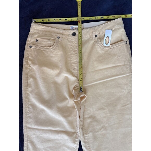NWT Ladies Talbots Pale Yellow Mid Rise Boot Cut Stretch Corduroy Pants Size 10 - Picture 3 of 8
